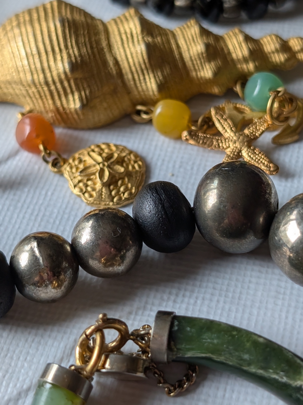 Assorted jewelry Unbranded miscellaneous items - Picture 11 of 16